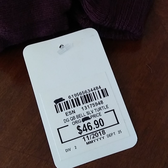 0312 Diane Gilman Bell Sleeve Turtleneck - Picture 6 of 6